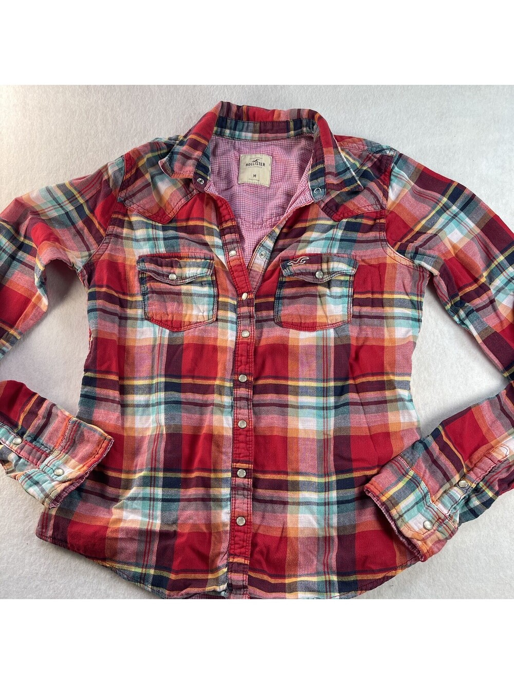 Hollister Red Plaid Long Sleeve Medium Lined Shirt Pockets pearl snap